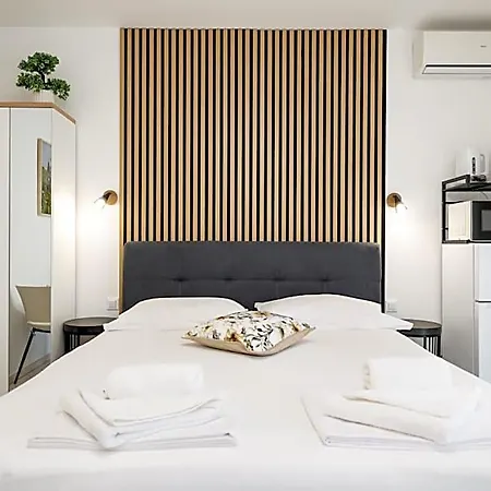 Silver Luxury Apartments By Adex Travel